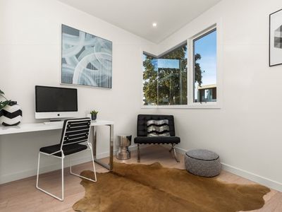 15A Tobruk Crescent, Williamstown