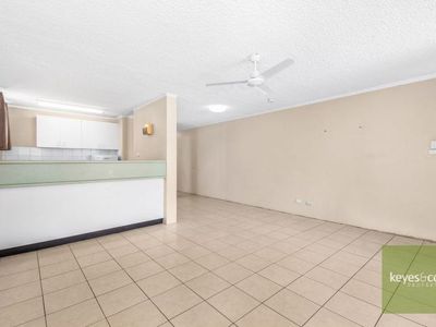 1 / 31 Surrey Street, Hyde Park