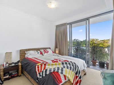 202 / 15 Compass Drive, Biggera Waters