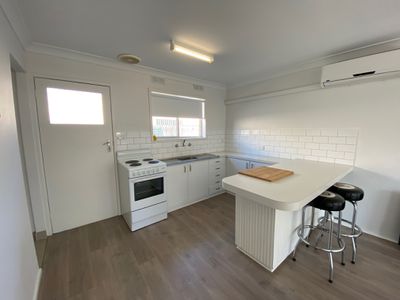 7 / 4 ANNE STREET, Wodonga