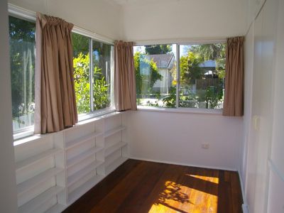 20 Saxelby Street, East Ipswich