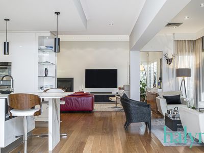 15 Saunders Street, North Beach