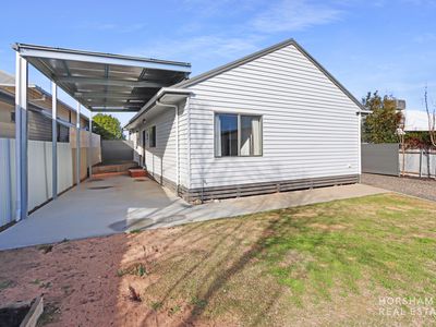 20 Harders Street, Horsham