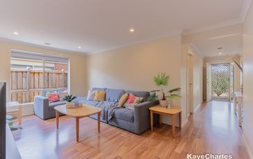 9 Heathcote Grove, Officer