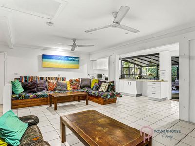 5 / 19 Veivers Road, Palm Cove