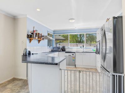 2 / 22 Radiata Drive, Maroochydore