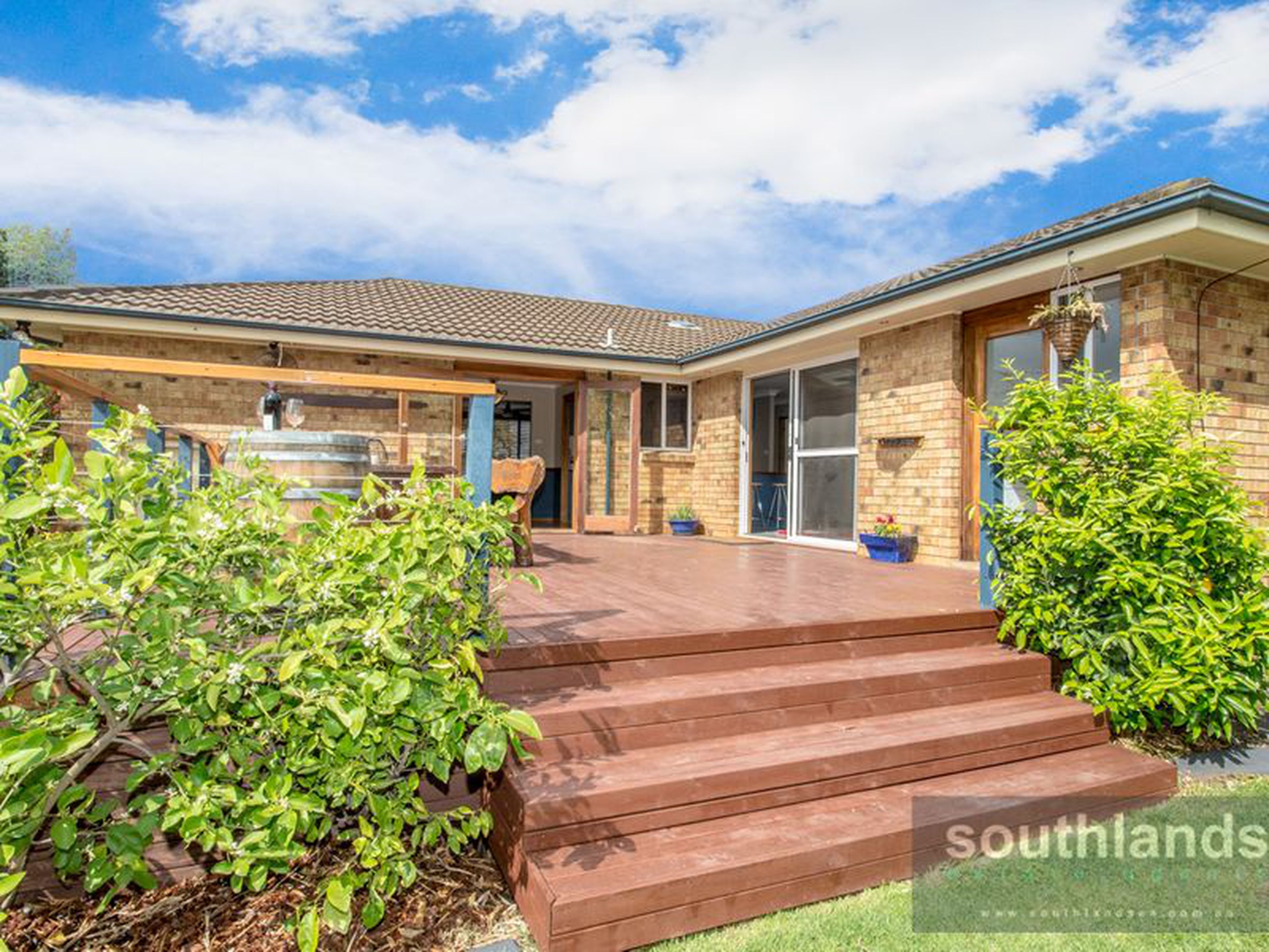 64 Farmview Drive, CRANEBROOK