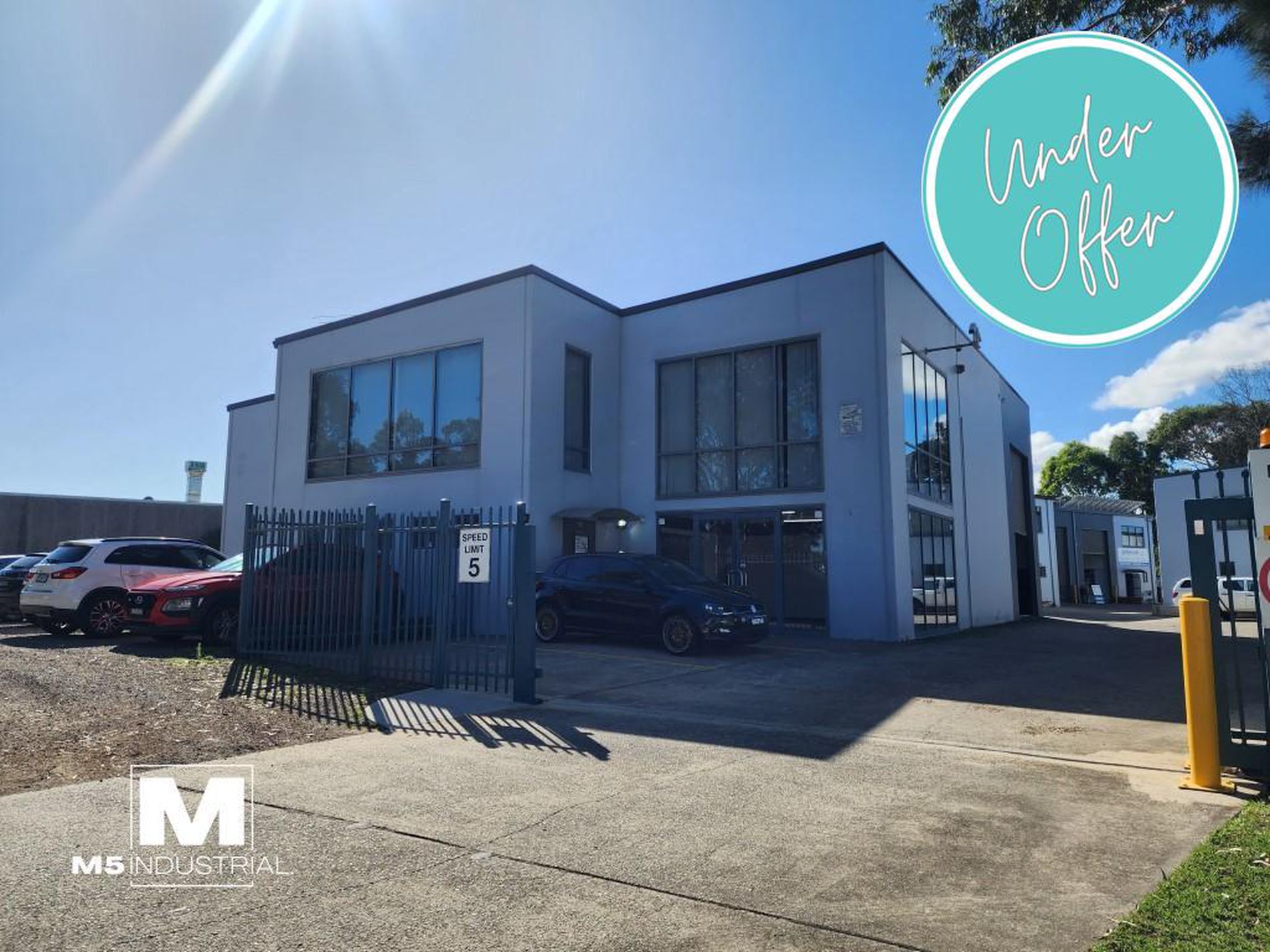 1 / 9 Ladbroke Street, Milperra