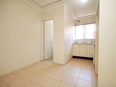 5 / 87 Sproule Street, Lakemba