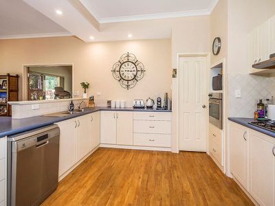 31 Oak Way , Baldivis
