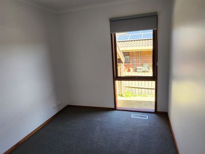 9 HANLEY CRESCENT, Seymour