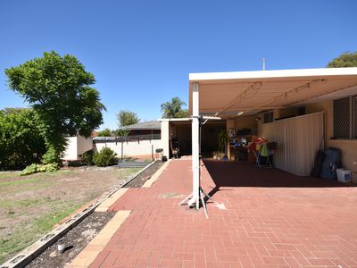 42 Alciston Way, Huntingdale