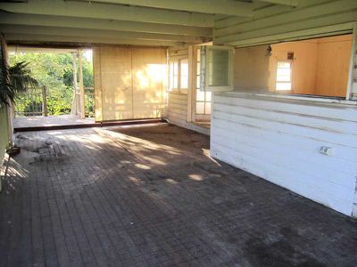 11 Burke Street, Barellan Point