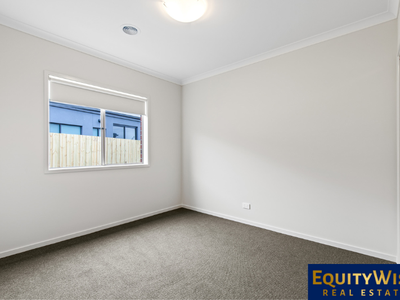 6 Communal Road, Wyndham Vale