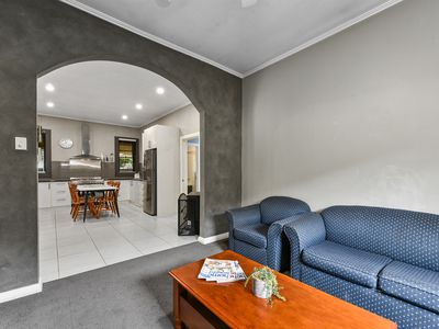 112 Jubilee Highway East, Mount Gambier