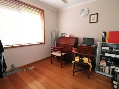 6 Shields Ct, Seymour