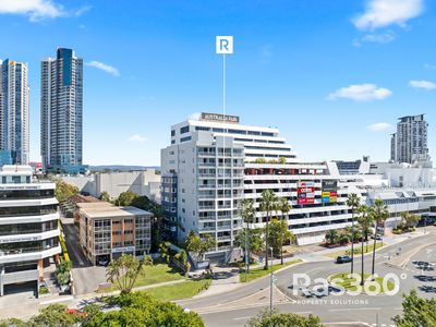 25 / 30 Marine Parade, Southport