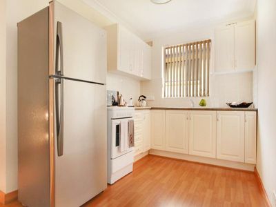 2 / 27 Underwood St, Corrimal