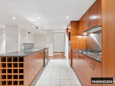 33 / 20 Royal Street, East Perth