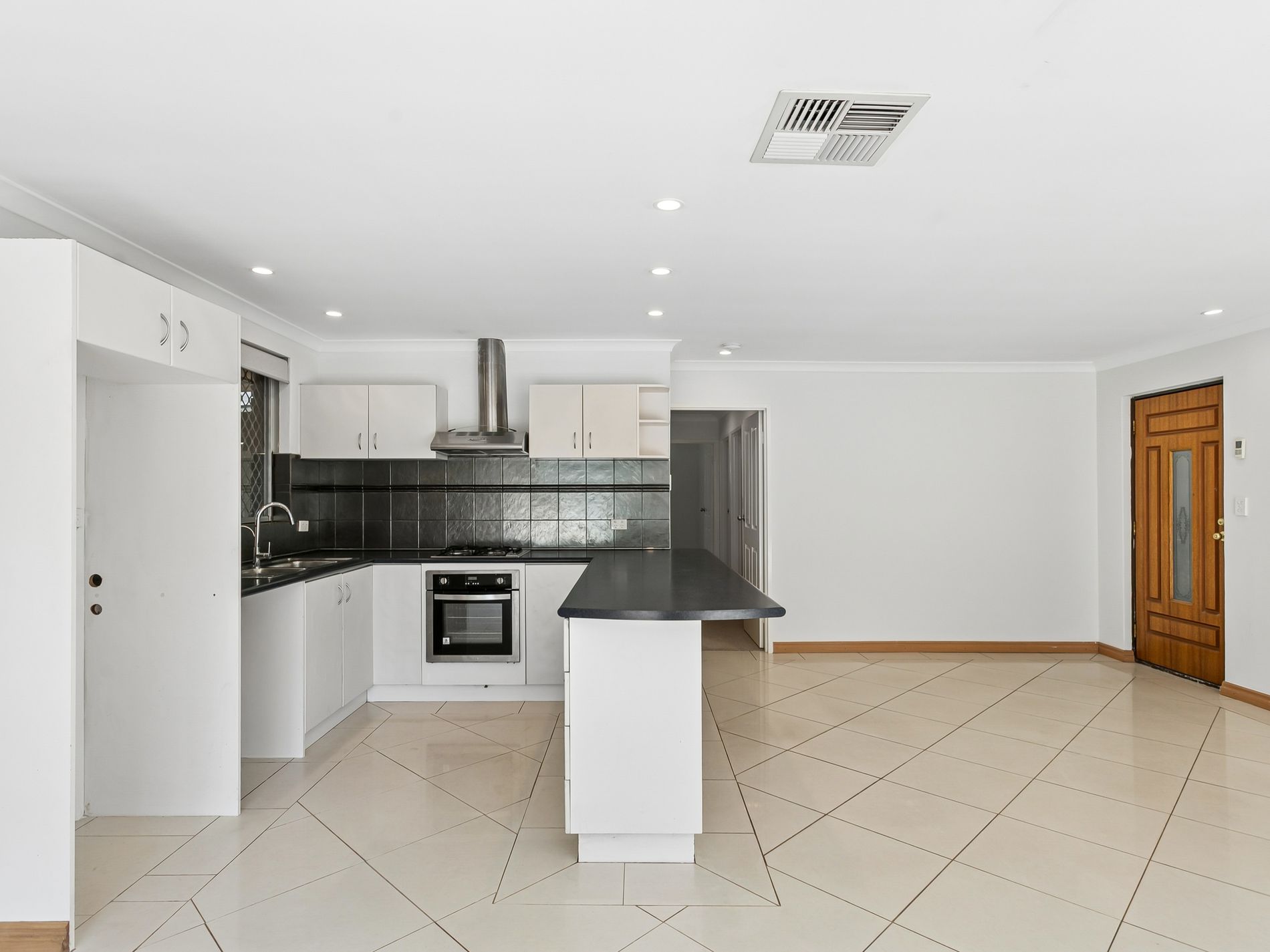 52 Shillington Way, Thornlie