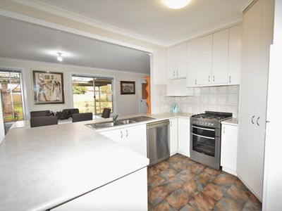 17 TAYLOR STREET, Wangaratta
