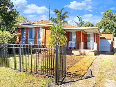 7 Moras Place, Lake Illawarra