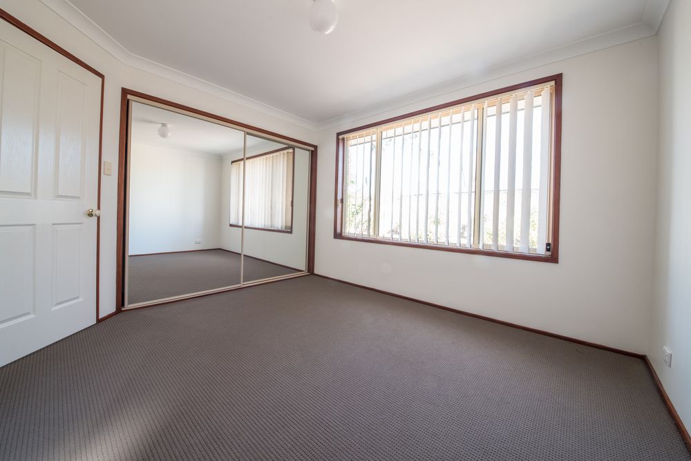 8 Clarendon Court, Wattle Grove