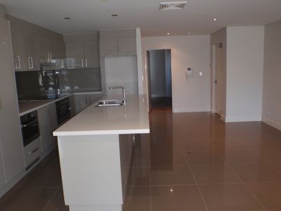 8/103 Flora Tce, North Beach