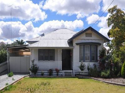 37 Lyall Ave, Kerang