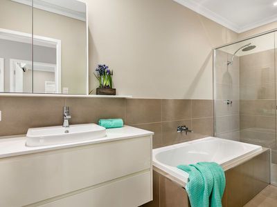 72 Edge Court, Manoora