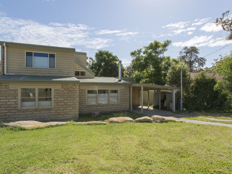 33 Winn Avenue, Basin View