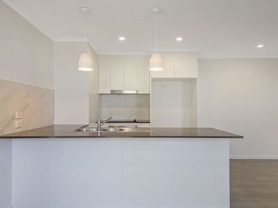 1 / 11 Uldis Place, Bellbird Park