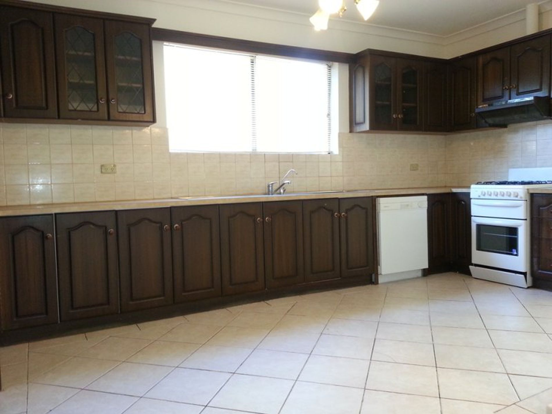 36 Galway Avenue, North Plympton