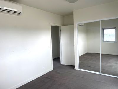 208 Como Pde East, Parkdale