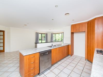 4 Unwin Avenue, Jerrabomberra