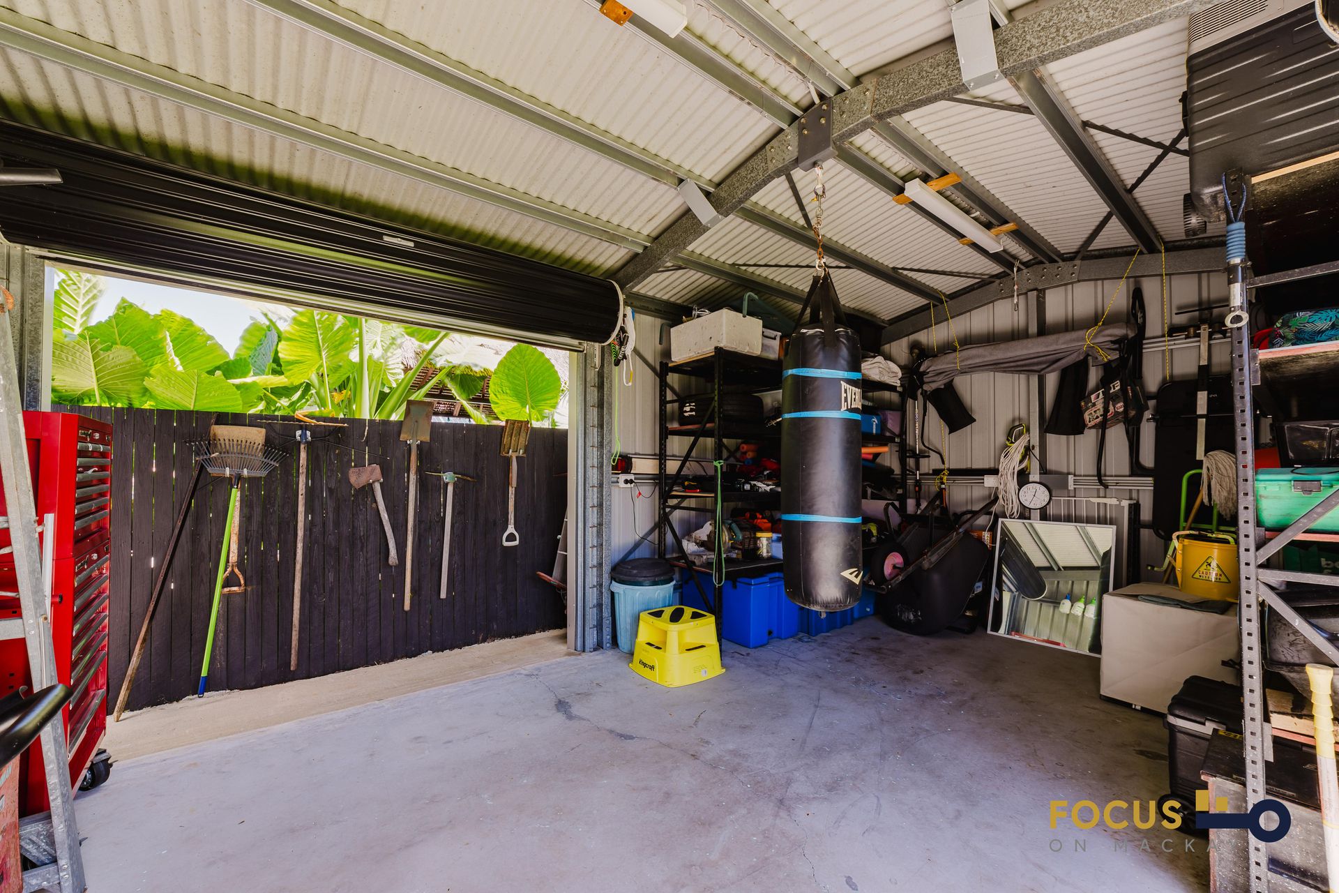 15 Centennial Drive, Glenella