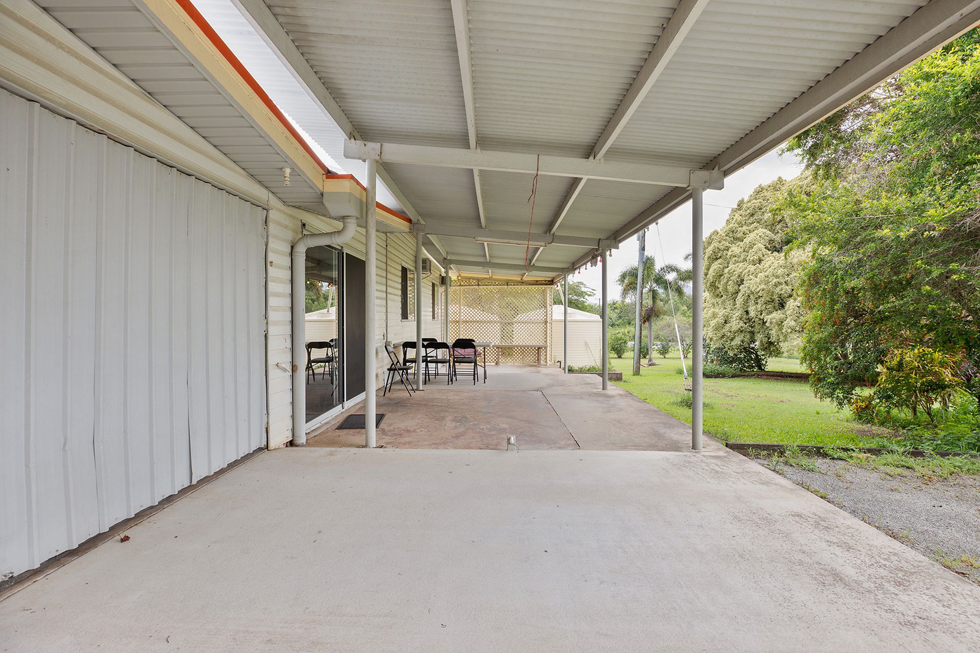 3475 BRUCE HIGHWAY, Kuttabul