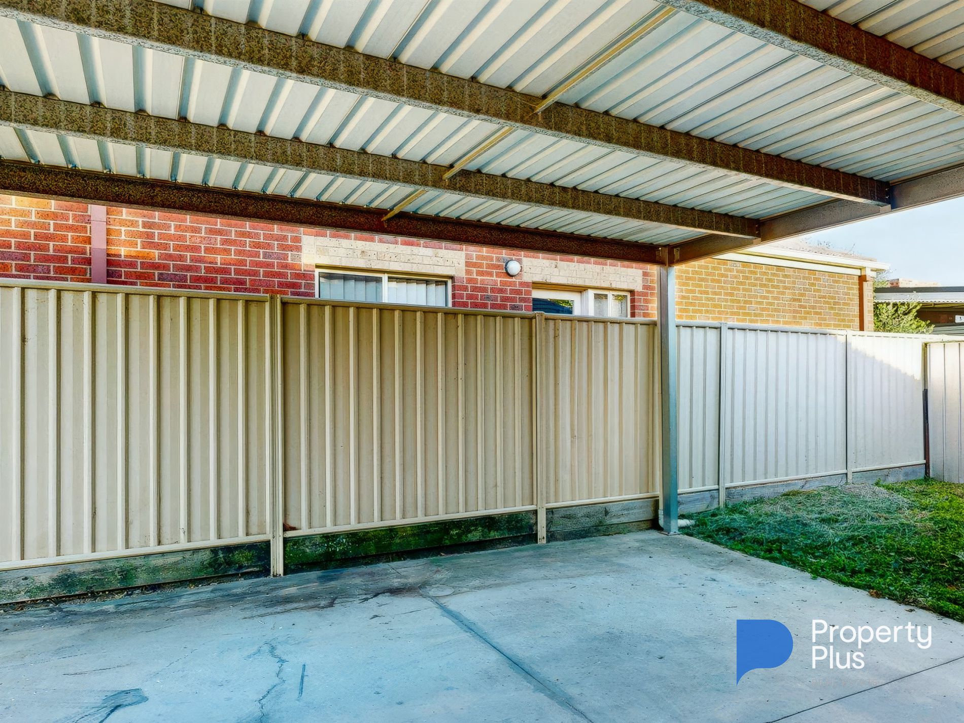 50 Raglan Street, White Hills