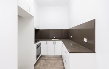413 Anzac  Parade, Kingsford