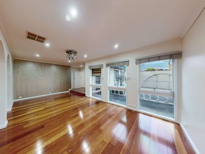 1 Ealing Crescent, Springvale South