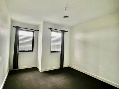 2 / 23 Larbert Road, Noble Park
