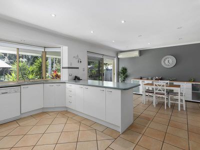 18 Harlow Crescent, Tewantin