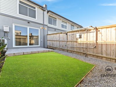8 Portobello Bvd, Clyde North