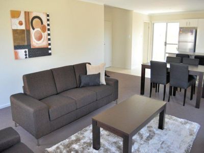 12 / 1 Collins Lane, Kin Kora