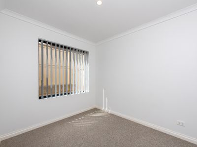 2/31 Almurta Way, Nollamara