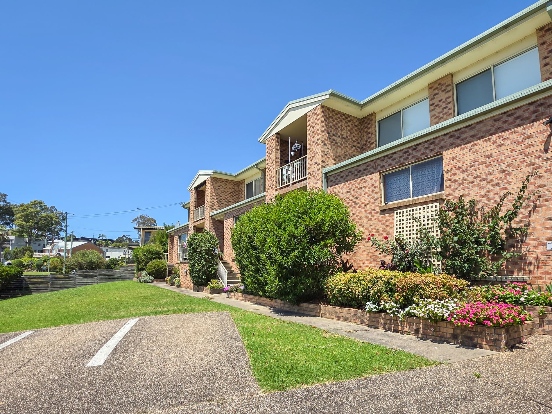 4 / 6-8 Corrigan Crescent, Batehaven