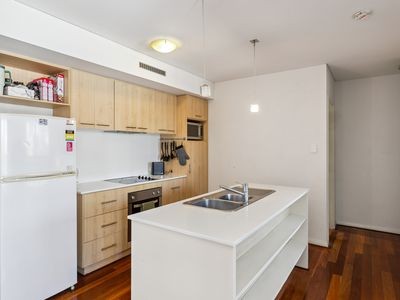 18 / 1 Coolgardie Street, West Perth