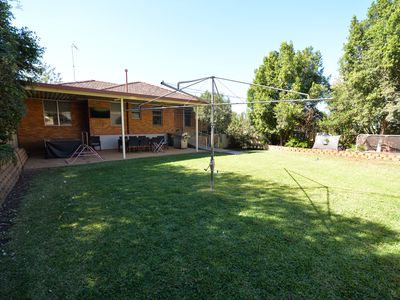 2 Albert Street, Parkes