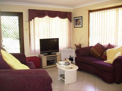 2 / 9 Coorilla Street, Hawks Nest