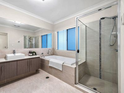 28 Gumdale Street, Wakerley